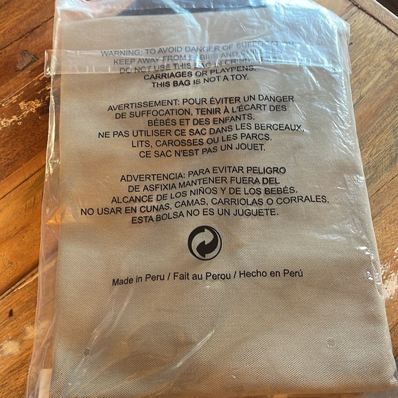 New Psycho Bunny polo. Never worn. Size 6. - Picture 2 of 3